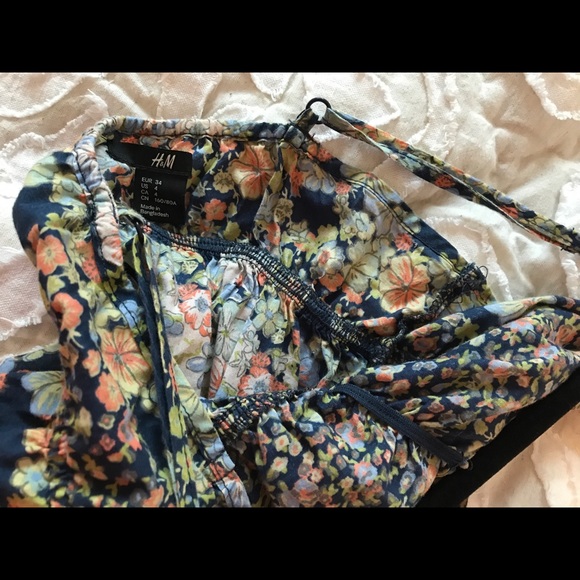 H&M floralMaxi Dress - Picture 4 of 5